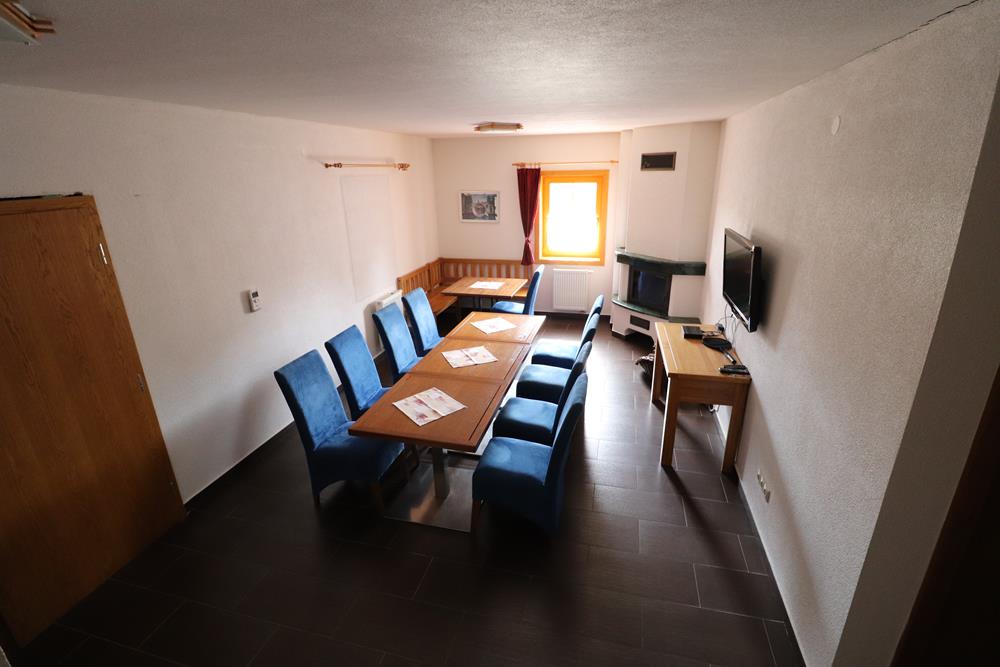 Conference room para sa 10 tao