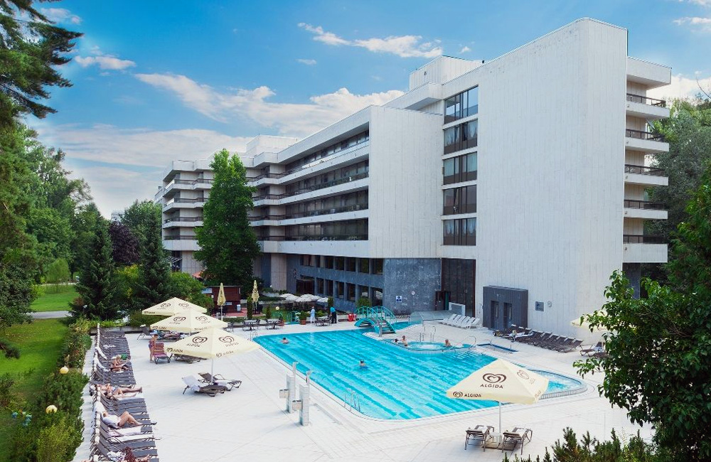 Spa stay Esplanade Palace ****