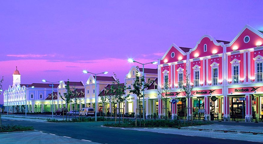 Half-day trip Outlet Parndorf - shopping, Austria