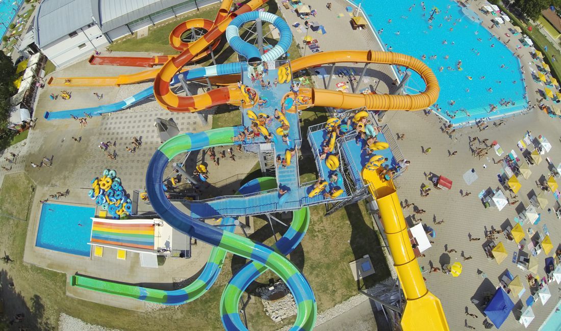 VADAŠ Thermal Resort - mga slide